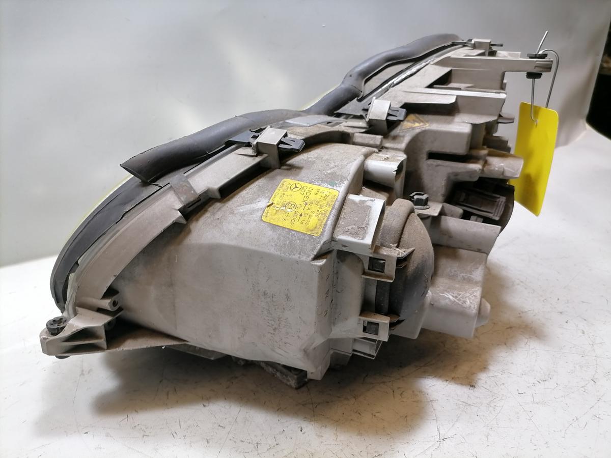 Mercedes C-Klasse W203 original Scheinwerfer vorn rechts Bi-Xenon leicht vergilbt Bj.2004